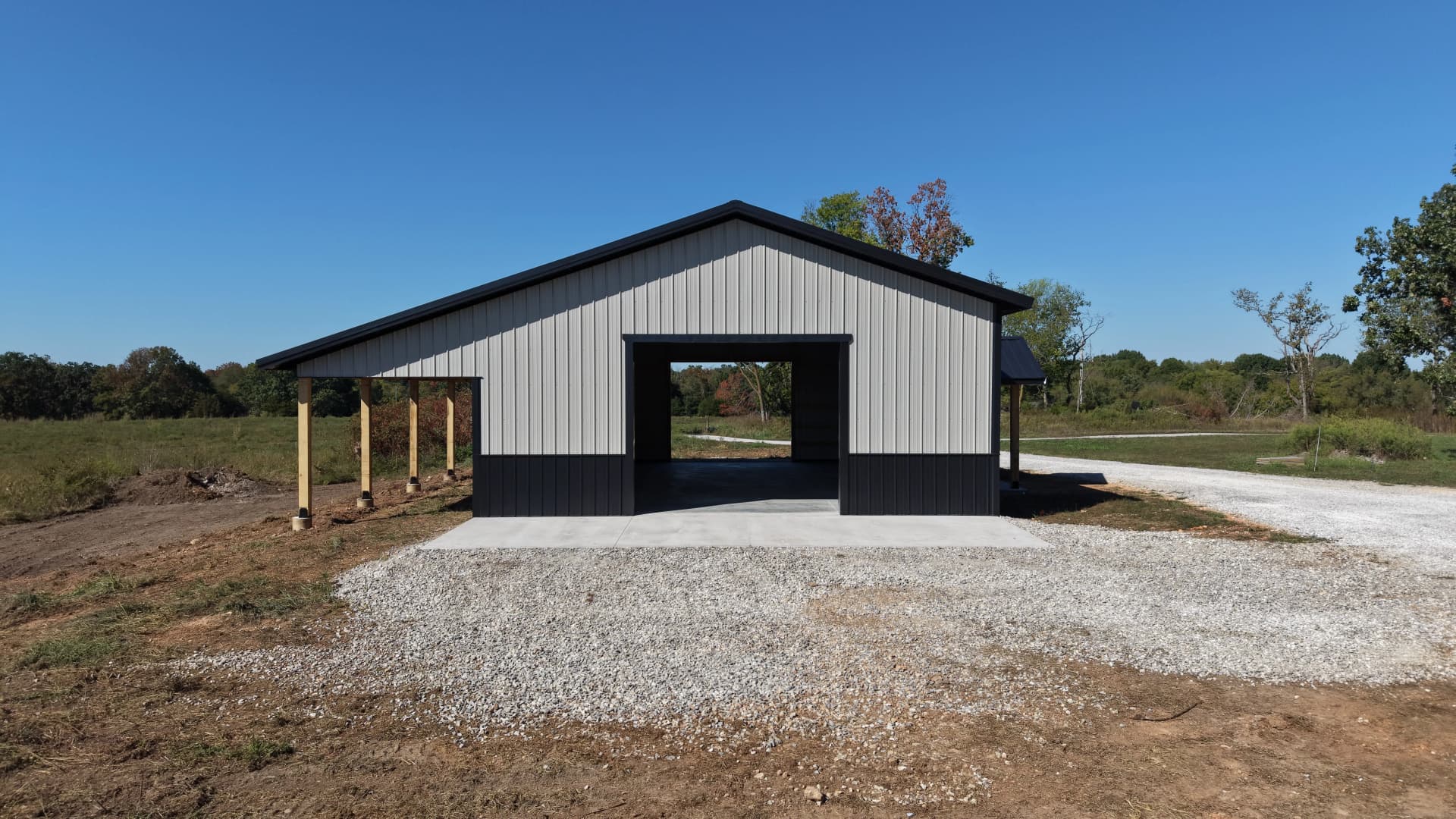 30x40 Custom Shop Build with Lean-To and Concrete Approach